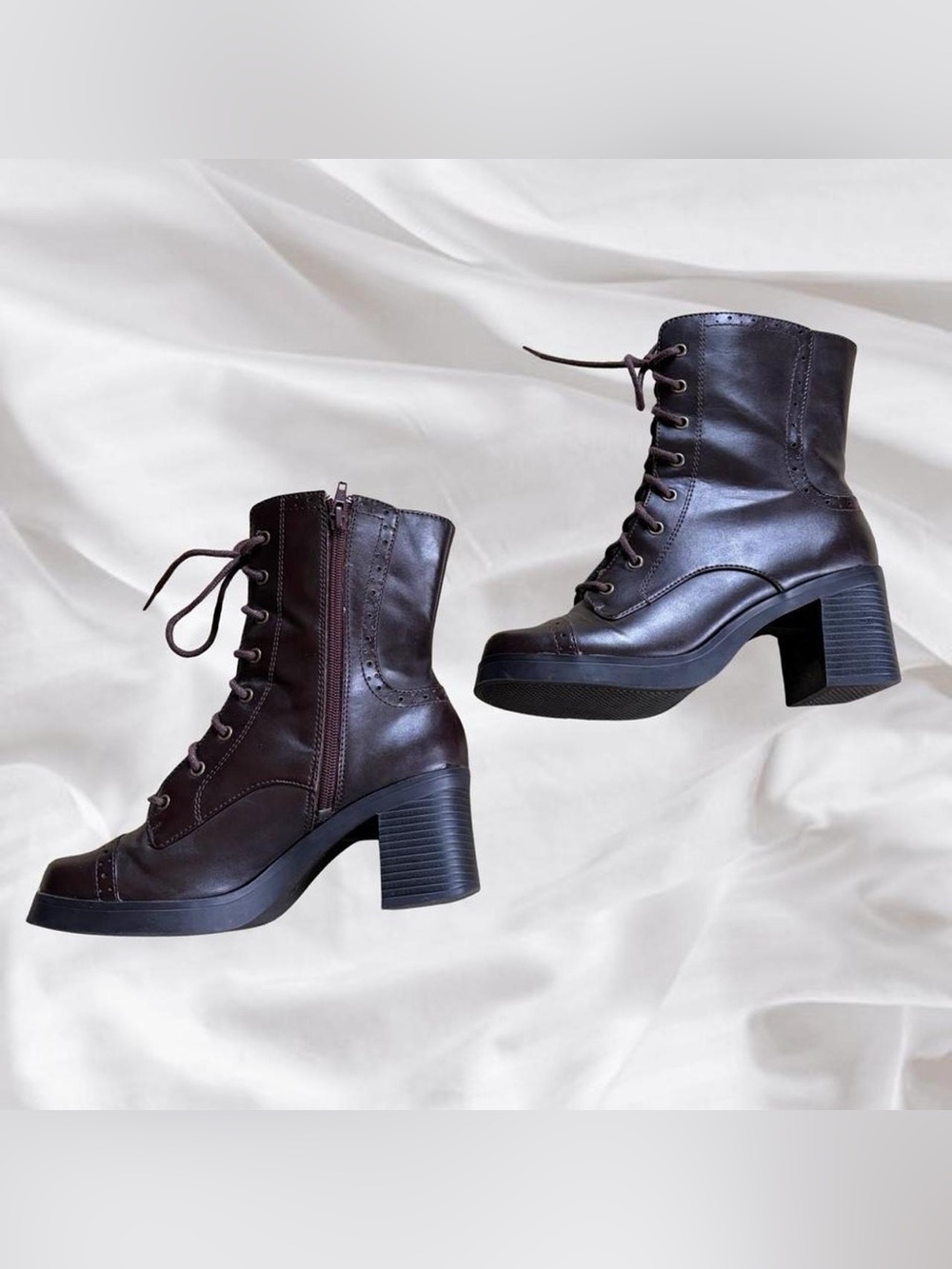 ‼️SOLD‼️Brown Faux Leather Lace Up Boots - Picture 3 of 8